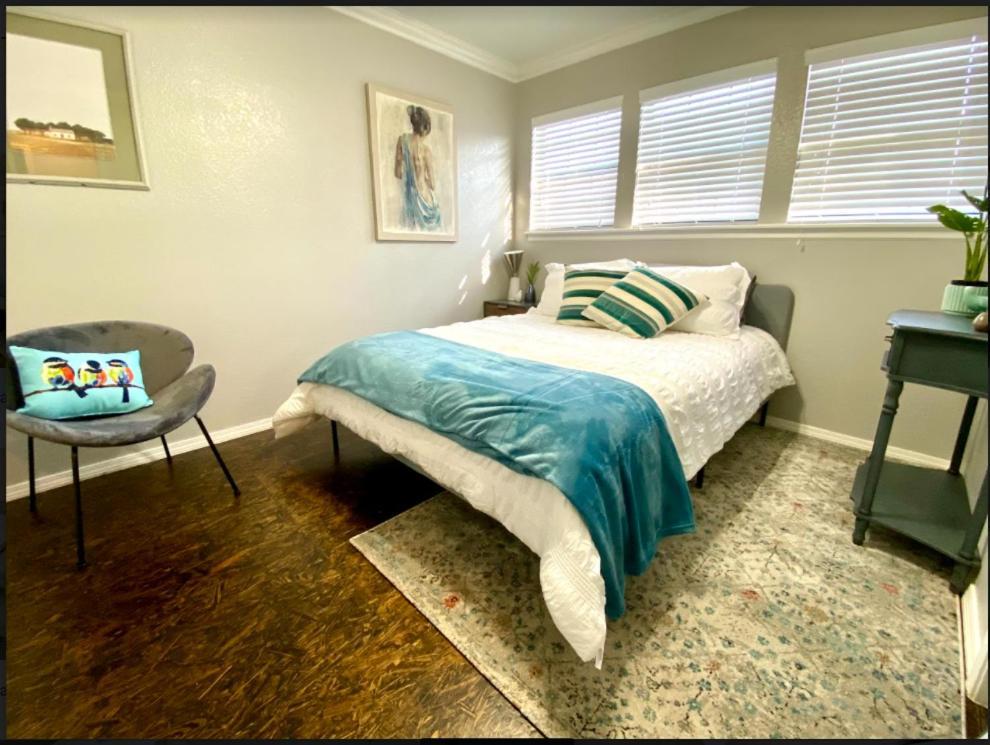 Private Bedroom Suite - Communal House Near Integris Oklahoma City Eksteriør billede
